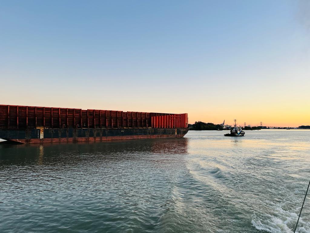 FORESTRY 18 Barge Work (3)